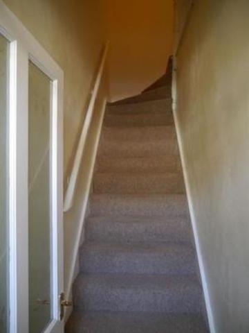  Image of 3 bedroom Flat to rent in Shipcote Terrace Gateshead NE8 at Shipcote Terrace  Gateshead, NE8 4AA