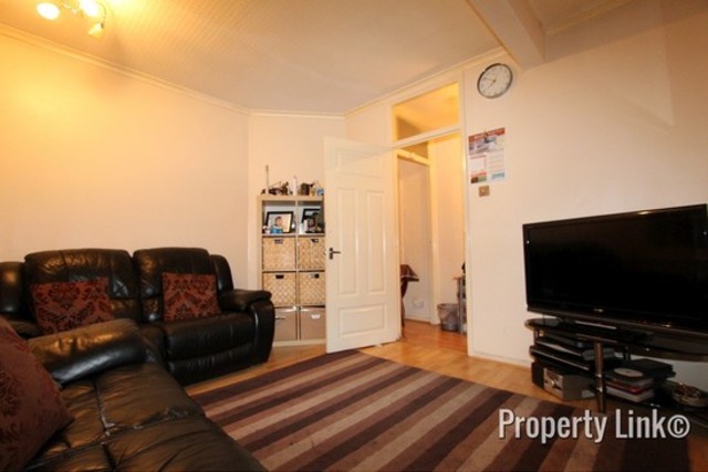  Image of 5 bedroom Apartment for sale in Arnold Circus London E2 at Shiplake House, Calvert Avenue  Haggerston, E2 7JR