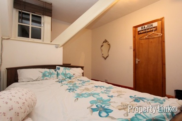  Image of 5 bedroom Apartment for sale in Arnold Circus London E2 at Shiplake House, Calvert Avenue  Haggerston, E2 7JR