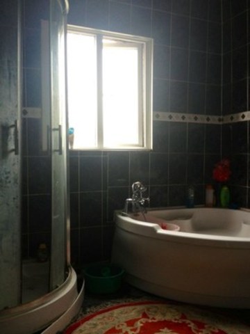  Image of 3 bedroom End of Terrace to rent in Shirley Gardens Barking IG11 at SHIRLEY GARDENS  ILFORD, IG11 9UZ