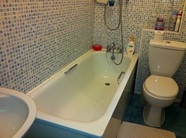  Image of 2 bedroom Flat to rent in Sidney Avenue London N13 at Sidney Aveneue  Palmers Green, N13 4XA