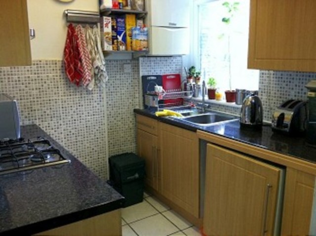  Image of 2 bedroom Flat to rent in Sidney Avenue London N13 at Sidney Aveneue  Palmers Green, N13 4XA