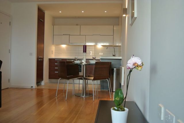  Image of 1 bedroom Apartment to rent in Goulden Street Manchester M4 at 50 Goulden Street  Manchester City, M4 5EL