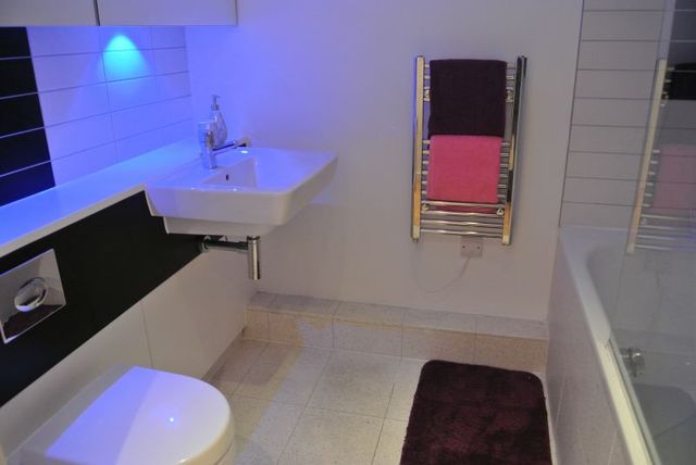  Image of 1 bedroom Apartment to rent in Goulden Street Manchester M4 at 50 Goulden Street  Manchester City, M4 5EL