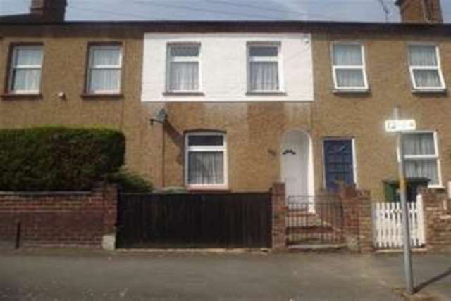  Image of 2 bedroom Detached house to rent in Sotheron Road Watford WD17 at Watford, WD17 2QA