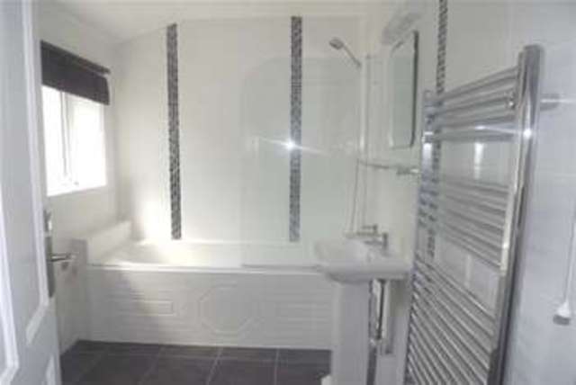  Image of 2 bedroom Detached house to rent in Sotheron Road Watford WD17 at Watford, WD17 2QA