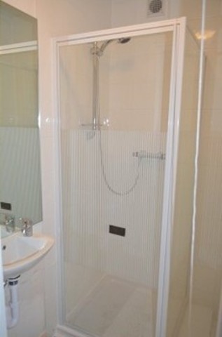  Image of 1 bedroom Flat to rent in South Eastern Avenue London N9 at South Eastern Avenue Edmonton Edmonton, N9 9NS
