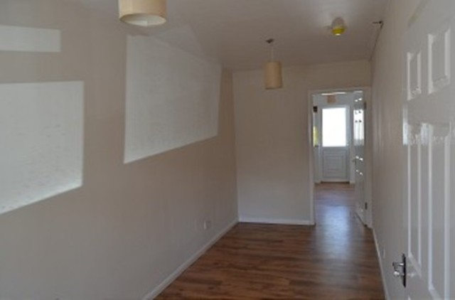  Image of 1 bedroom Flat to rent in South Eastern Avenue London N9 at South Eastern Avenue Edmonton Edmonton, N9 9NS