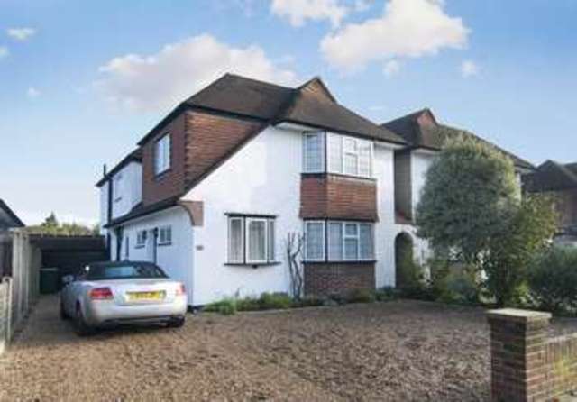  Image of 4 bedroom Detached house to rent in South Lane New Malden KT3 at New Malden, KT3 5RN