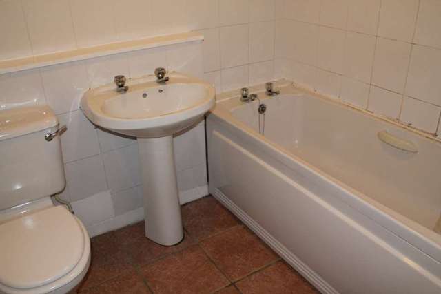  Image of 1 bedroom Flat for sale in South William Street Johnstone PA5 at South William Street  Johnstone, PA5 8PA