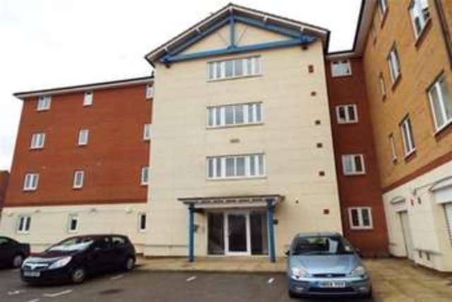  Image of 2 bedroom Flat to rent in Quayside Road Southampton SO18 at Southampton, SO18 1EQ