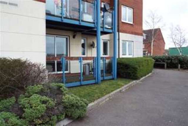  Image of 2 bedroom Flat to rent in Quayside Road Southampton SO18 at Southampton, SO18 1EQ