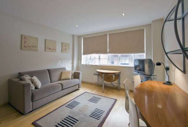  Image of 2 bedroom Flat to rent in Old Brompton Road London SW7 at Old Brompton Road South Kensington London, SW7 3RU