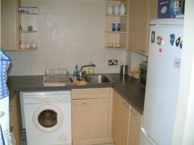  Image of 1 bedroom Apartment to rent in Hainault Street Ilford IG1 at SPECTRUM TOWER 2 - 20 HAINUALT STREET ILFORD, IG1 4GZ
