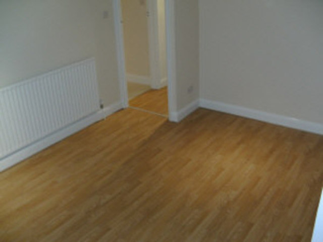  Image of 2 bedroom Detached house to rent in Speyside London N14 at Speyside  Southgate, N14 4DJ