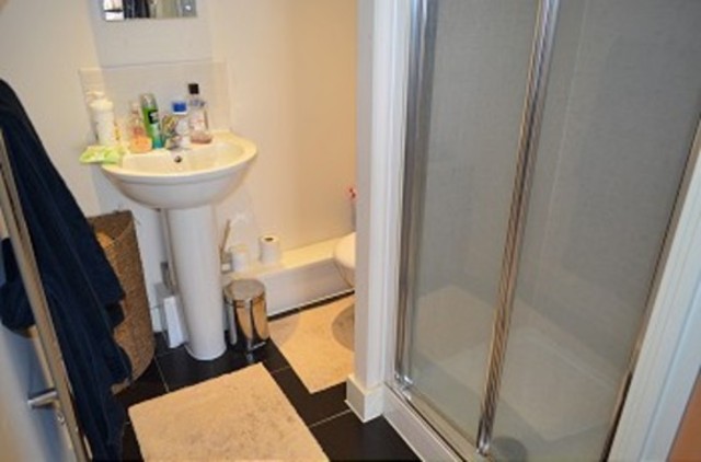  Image of 2 bedroom Flat to rent in Drapers Road Enfield EN2 at Sporton Ct Drapers Road Enfield, EN2 8GZ