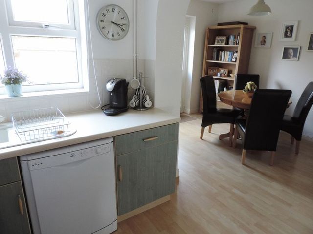  Image of 4 bedroom Detached house for sale in Reynolds Way Blunsdon Swindon SN25 at Reynolds Way St Andrews Ridge Swindon, SN25 4GF