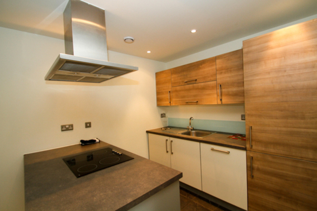  Image of 2 bedroom Flat to rent in Mostyn Grove London E3 at St Chloes House  Old Ford, E3 2LL
