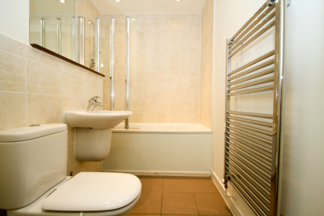  Image of 2 bedroom Flat to rent in Mostyn Grove London E3 at St Chloes House  Old Ford, E3 2LL