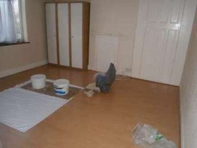  Image of 5 bedroom Detached house to rent in St. Georges Road Cranbrook Ilford IG1 at St Georges Road  Ilford, IG1 3PQ