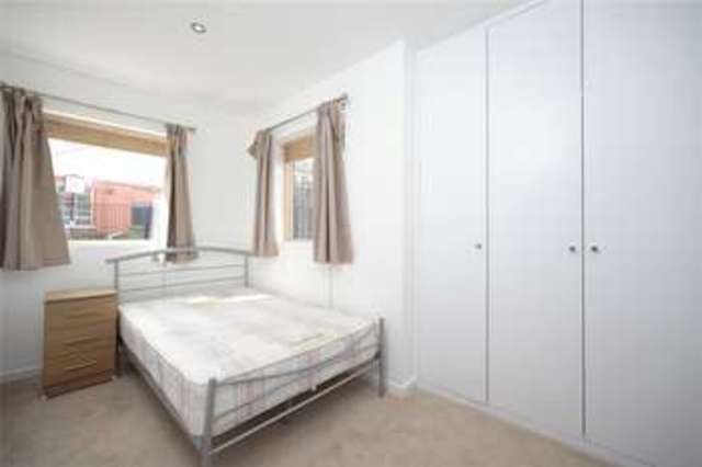  Image of 2 bedroom Flat to rent in St. John