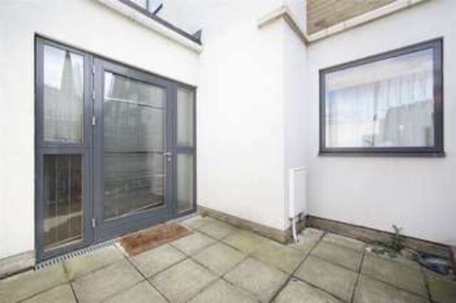  Image of 2 bedroom Flat to rent in St. John