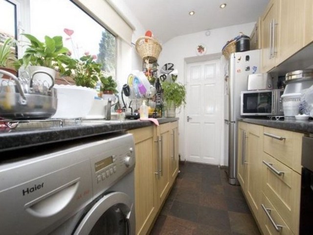  Image of 2 bedroom Terraced house to rent in St. Johns Road Barking IG11 at ST JOHNS RD  BARKING, IG11 7XL