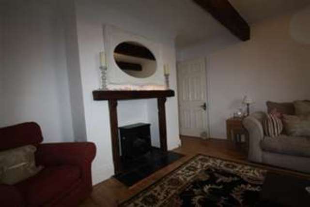 Image of 1 bedroom Flat to rent in St. Mary Street Chippenham SN15 at Chippenham, SN15 3JJ