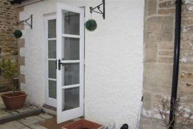 Image of 1 bedroom Flat to rent in St. Mary Street Chippenham SN15 at Chippenham, SN15 3JJ