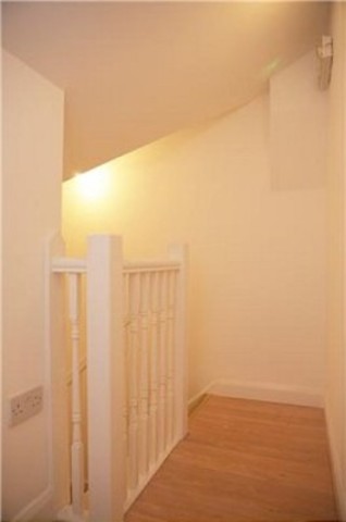  Image of 2 bedroom Flat to rent in St. Mary