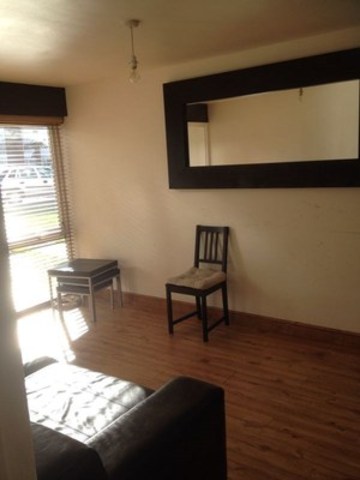  Image of 2 bedroom Flat to rent in St. Peters Close Ilford IG2 at ST PETERS CLOSE  NEWBURY PARK, IG2 7QN
