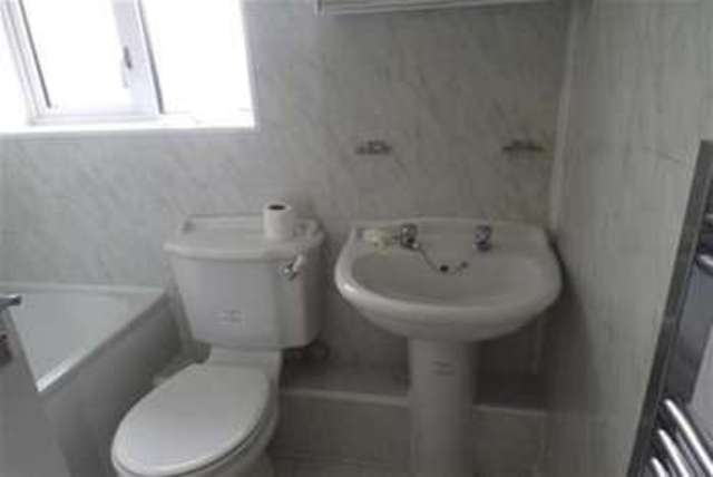  Image of 3 bedroom Detached house to rent in Chapel Street Stanground Peterborough PE2 at Peterborough, PE2 8JF