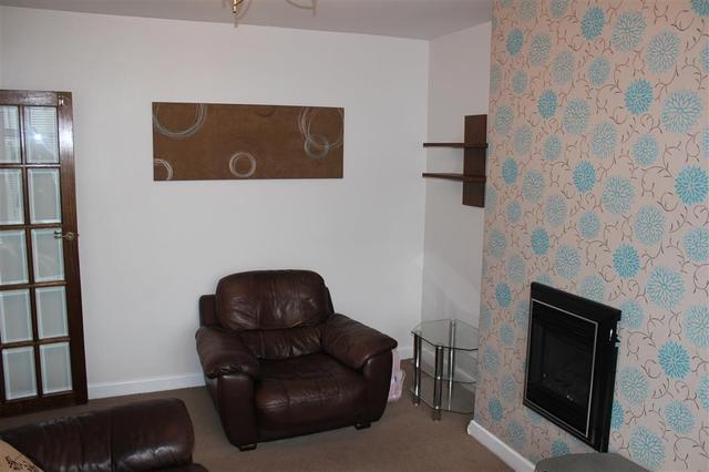  Image of 3 bedroom Detached house to rent in Stanley Avenue Quinton Birmingham B32 at Stanley Avenue  BIRMINGHAM, B32 2HA