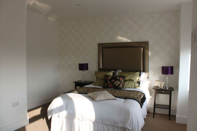  Image of 3 bedroom Detached house for sale in Southlea Road Datchet Slough SL3 at Station Road  Langley, SL3 9BY
