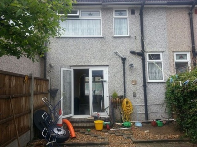  Image of 2 bedroom Terraced house to rent in Stonard Road Becontree Dagenham RM8 at STONARD ROAD  DAGENHAM, RM8 2HS