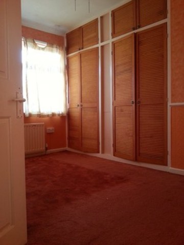  Image of 2 bedroom Terraced house to rent in Stonard Road Becontree Dagenham RM8 at STONARD ROAD  DAGENHAM, RM8 2HS