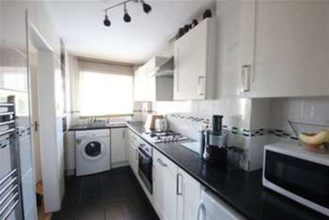  Image of 2 bedroom Terraced house to rent in Stonecrop Road Guildford GU4 at Guildford, GU4 7XS