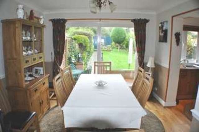  Image of 3 bedroom Detached house for sale in Stoneleigh Avenue Worcester Park KT4 at Stoneleigh Avenue  Worcester Park, KT4 8XY