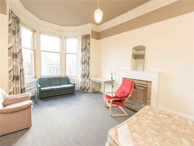  Image of 4 bedroom Flat to rent in Strathearn Road Edinburgh EH9 at Marchmont Edinburgh Edinburgh, EH9 2AD