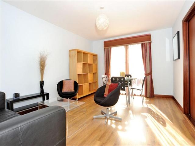 Image of 2 bedroom Flat to rent in Strawberry Bank Parade Aberdeen AB11 at City Centre Aberdeen Aberdeen, AB11 6UT