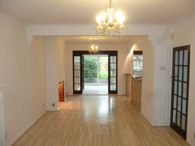  Image of 3 bedroom Semi-Detached house for sale in Suffield Road London E4 at Suffield Road  Chingford, E4 9TA