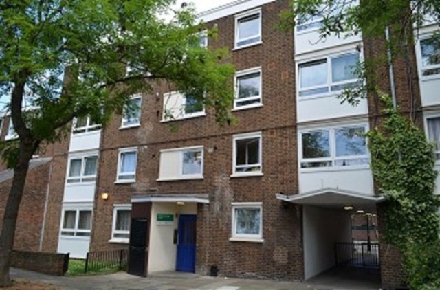  Image of 3 bedroom Flat to rent in Sussex Way London N7 at Sussex Way  Holloway, N7 6RX