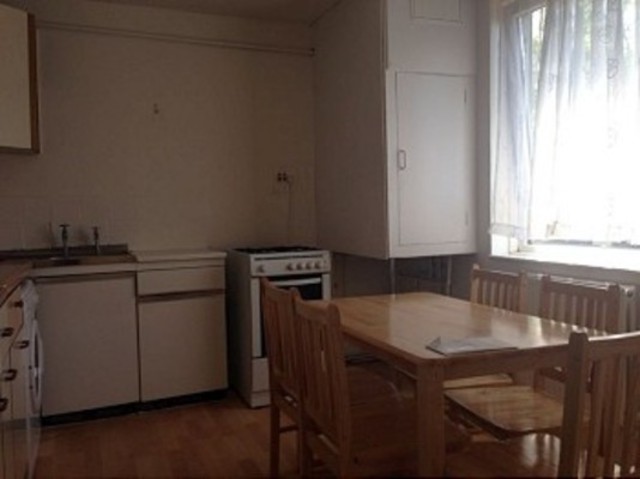 Image of 3 bedroom Flat to rent in Sussex Way London N7 at Sussex Way  Holloway, N7 6RX