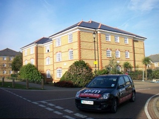  Image of 2 bedroom Flat to rent in Hanbury Drive London N21 at Sylvan House Hanbury Drive London, N21 1SZ