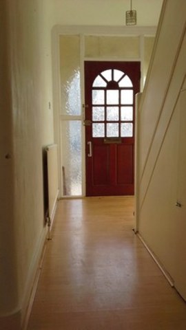  Image of 3 bedroom Terraced house to rent in Tavistock Gardens Ilford IG3 at TAVISTOCK GARDENS  SEVEN KINGS, IG3 9BD