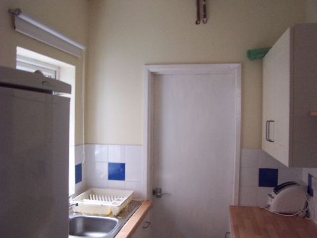  Image of 4 bedroom House Share to rent in Teignmouth Road Selly Oak Birmingham B29 at Selly Oak West Midlands Selly Oak, B29 7BA
