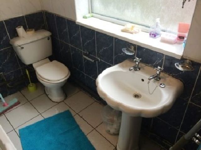  Image of 4 bedroom House Share to rent in Teignmouth Road Selly Oak Birmingham B29 at Selly Oak West Midlands Selly Oak, B29 7BA