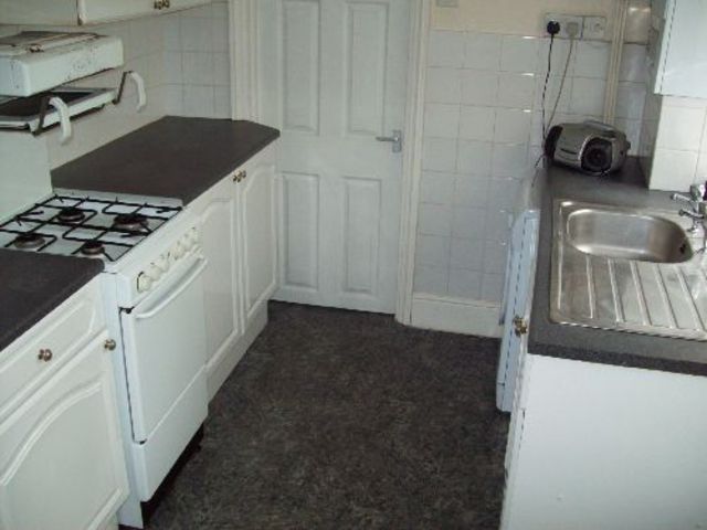  Image of 5 bedroom House Share to rent in Teignmouth Road Selly Oak Birmingham B29 at Selly Oak West Midlands Selly Oak, B29 7BA