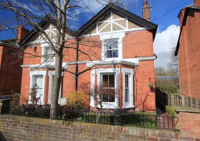  Image of 4 bedroom Semi-Detached house for sale in Thames Avenue Pangbourne Reading RG8 at Thames Avenue Pangbourne Reading, RG8 7BU