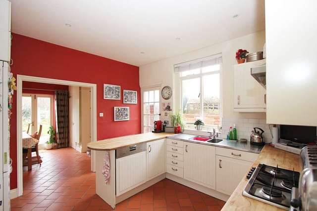  Image of 4 bedroom Semi-Detached house for sale in Thames Avenue Pangbourne Reading RG8 at Thames Avenue Pangbourne Reading, RG8 7BU